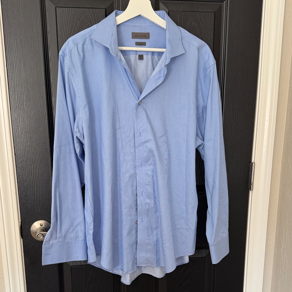 Calvin Klein Men's Light Blue Button Down Shirt